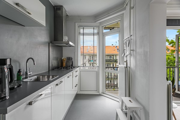 Medium property photo - Erik de Roodestraat 3-3, 1056 AJ Amsterdam